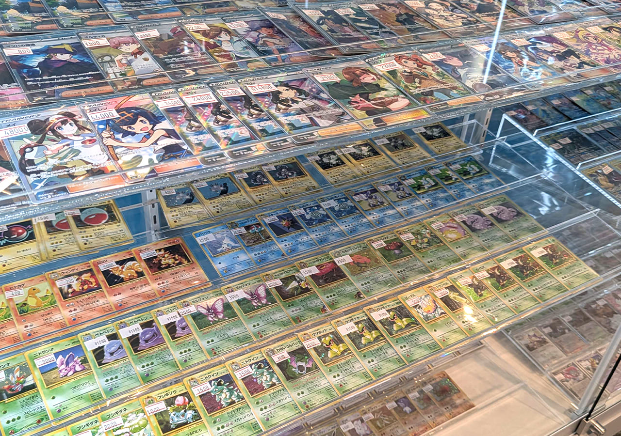 トレカラウンジの画像